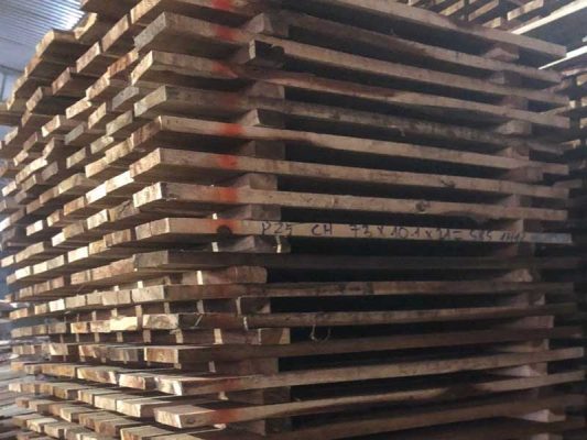 Địa điểm cung cấp tấm pallet giá rẻ tại lập thạch